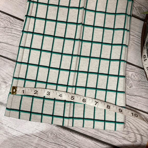 Anthropologie The Essential Crop Flare Plaid - Picture 8 of 13